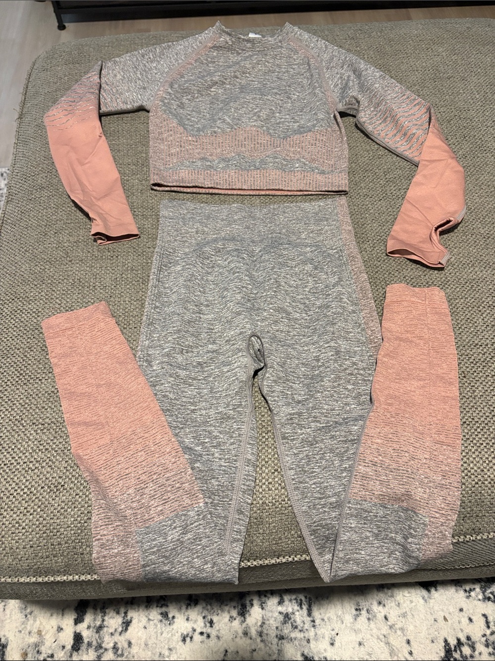 Heather Gray & Blush Seamless Athletic Set - Long Sleeve Crop Top + Leggings